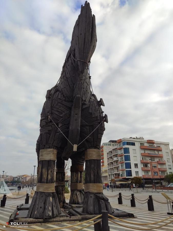 Gueven Hotel Canakkale Exterior foto